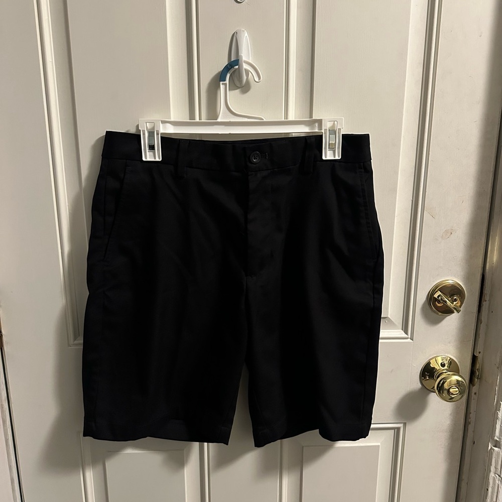 Amazon Essentials Men's Black Golf Shorts